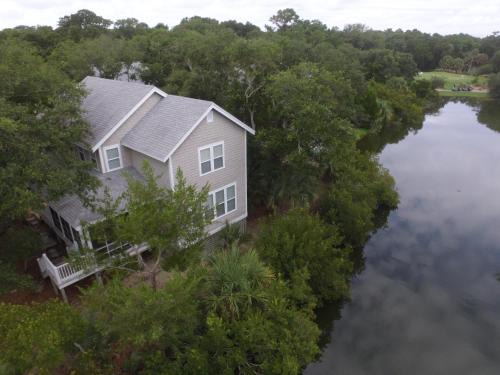 Sabal Palm Cottages House | The Wright Way