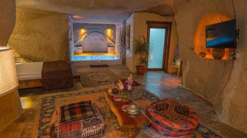 Urgup Hotel | Theodora Village House