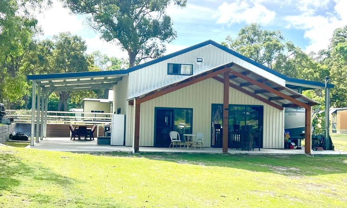 Orchid Beach House | Thirty Two Marloo