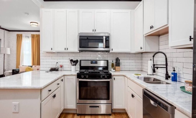 Weinland Park Apartment | This apartment is a 1 bedroom(s), 1 bathrooms, located in Columbus, OH.