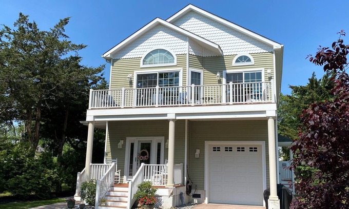 West Cape May House | This charming and spacious home comfortably accommodates 8 people with plenty of room for everyone.