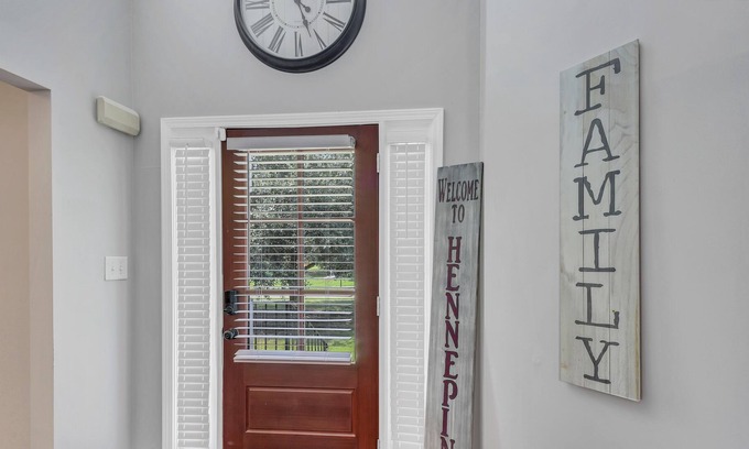 McDonough House | This Homey Getaway is spacious and recently remodeled, great for game night!