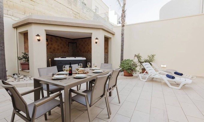 Mellieħa Heights House | This house is a 3 bedroom(s), 2.5 bathrooms, located in Il-Mellieħa, null.