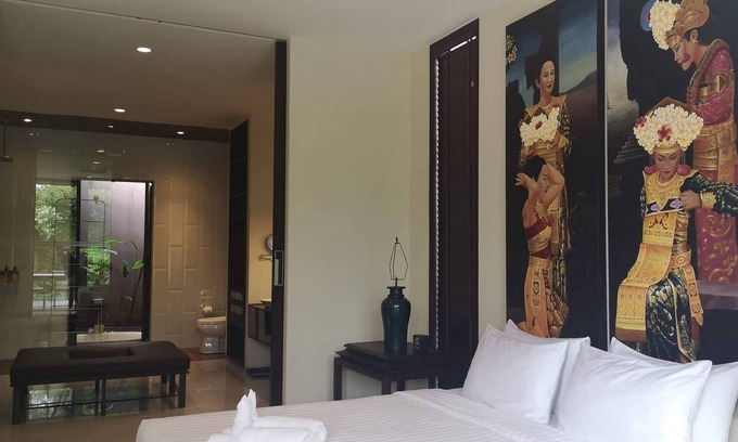 Wichit Villa | This is the Best Villa for Your Honeymoon With Pool too No Pet