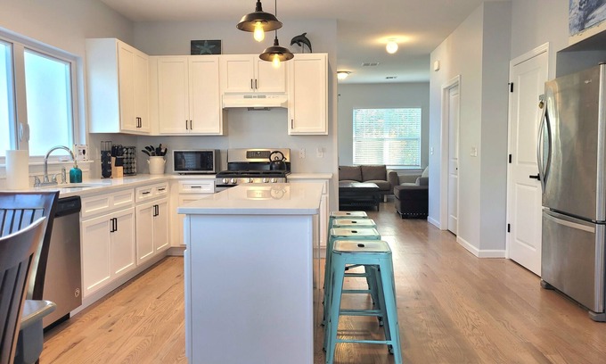 Neptune City House | This townhouse is a 4 bedroom(s), 2.5 bathrooms, located in Neptune City, NJ.