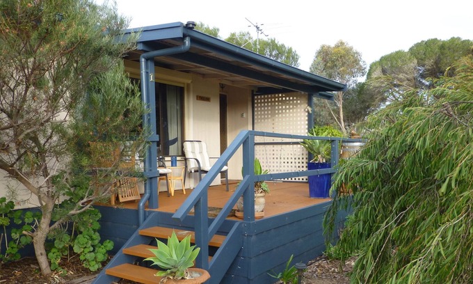 Alexandrina House | THISLDOO HOLIDAY HOUSE CLAYTON BAY