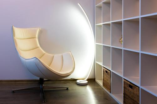 Cluj-Napoca Apartment | Thome White Flat