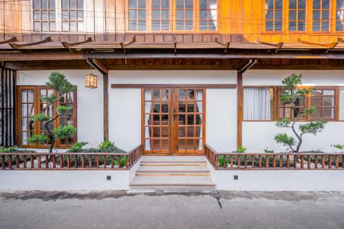 Old City Villa | Thongkwao house