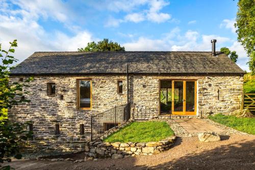 Kendal Ski Chalet | Thornyfield Barn