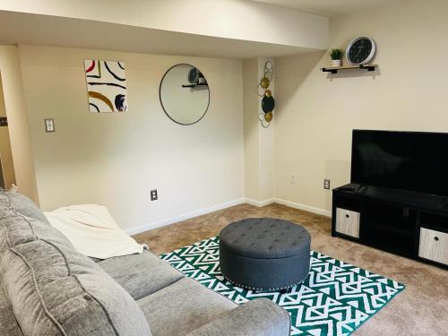 St. James Apartment | Thou CozeeNest