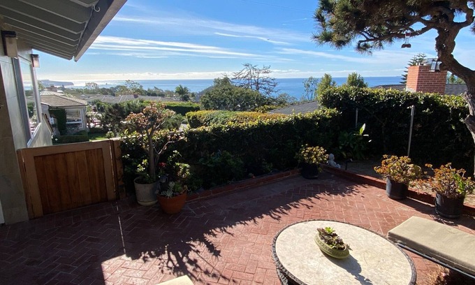 Three Arch Bay House | Three Arch Bay Beach House w/180 Degree Ocean View