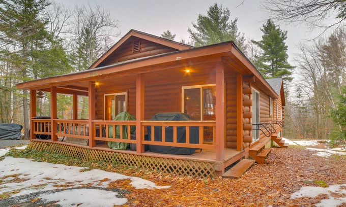 Wardsboro Cabin | 'Three Bears Cabin' btwn Mt Snow & Stratton Mtn!