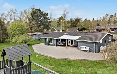 Gedesby House | Three-Bedroom Holiday Home In Gedser