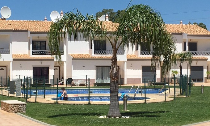 Mosqueira House | Three bedroom house with swimming pool