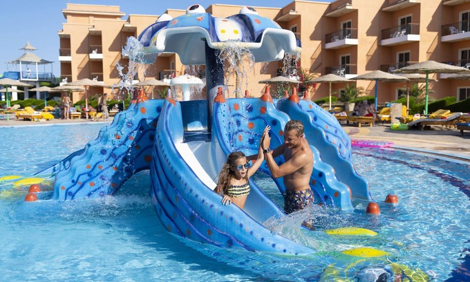 Al Ahyaa Hotel | Three Corners Sunny Beach Resort