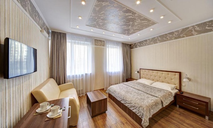 Yavory Hotel | Three Crowns Hotel