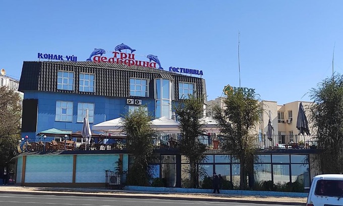 Aktau Hotel | Three Dolphins Hotel