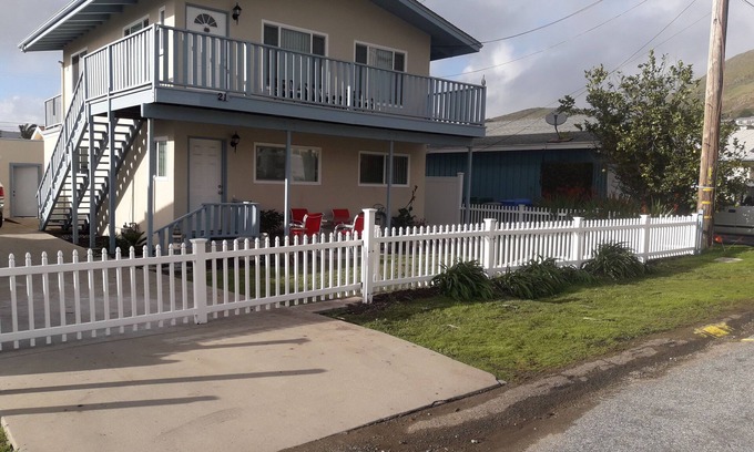 Cayucos House | Three Houses From The Beach 3 minute walk to beach.
