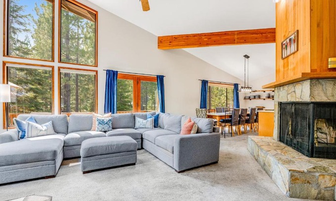 Black Butte Ranch House | Three Sisters Hideaway