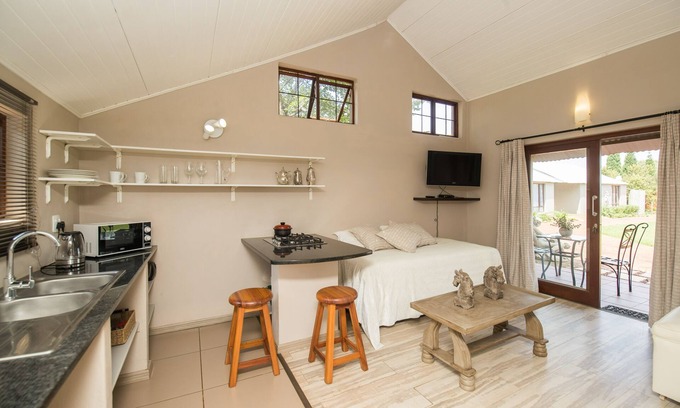 Tshwane House | Three Thymes Inn