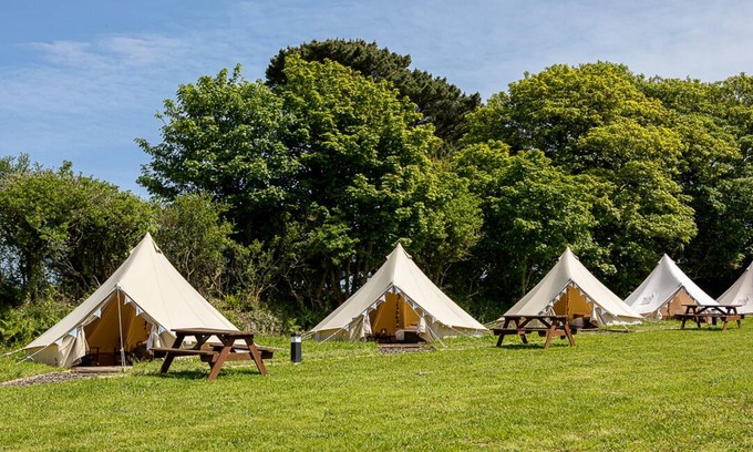 St. Keverne Hotel | Three Tuns