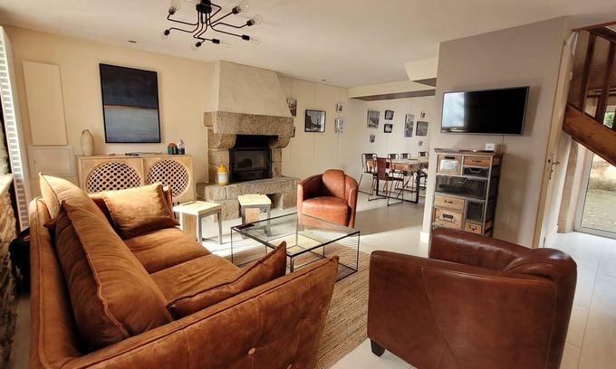 Lesneven House | TI PINKO - Town house 7 min from sandy beaches