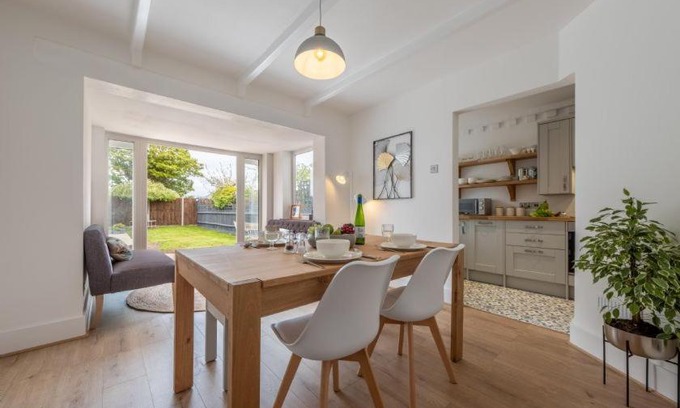West Runton House | Tide Cottage WR