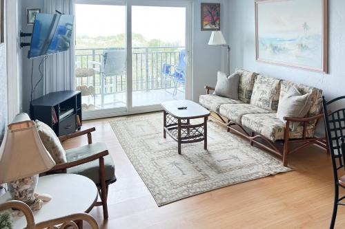 Jacksonville Beach Apartment | Tides and Tranquility