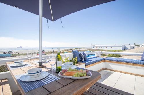 Paternoster House | Tides Holiday Home