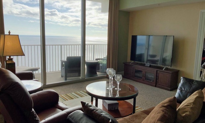 Panama City Beach Resort | Tidewater 2715, Stunning 27th Floor! Beach Chairs included, Gulf Front 1 Bedroom