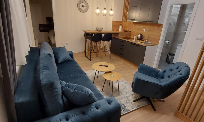 Pale Apartment | Tijana 2