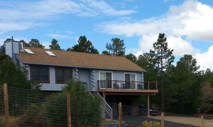 Ramblewoods Cabin | Tijeras Tranquility, Mountain Cabin with Views