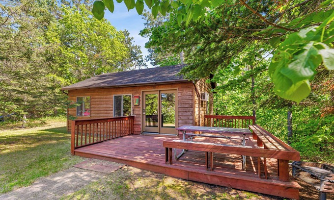 Park Rapids Cabin | Timberlane Resort Cabin #7 | 2 Bed, 1 Bath