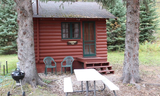 Cheyenne Crossing Cabin | Timbertop Cabin in Spearfish Canyon