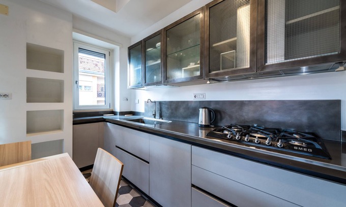 Quartiere XVII Trieste Apartment | Time 4 Rome in Rome With 1 Bedrooms and 1 Bathrooms