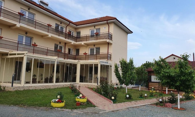 Costinesti House | TIMONA- camere de închiriat