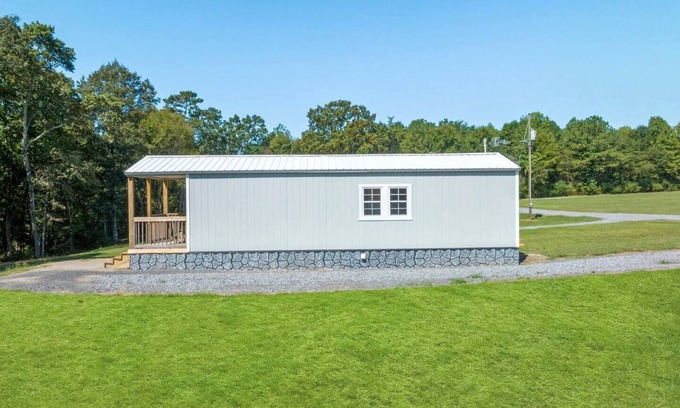 Albertville Cabin | Tiny cabin on 10 acres with pond