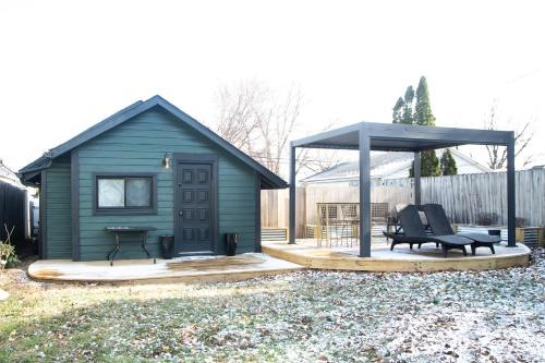 Dayton House | Tiny Home for a King