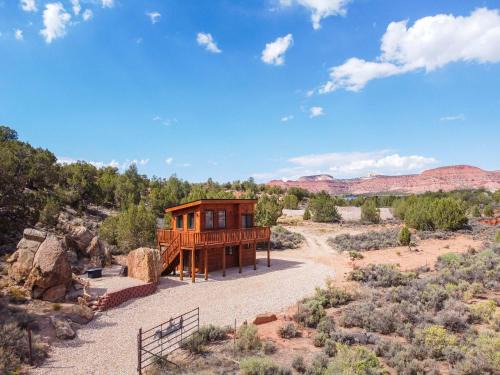 Kanab House | Tiny home with panoramic views & excellent stargazing