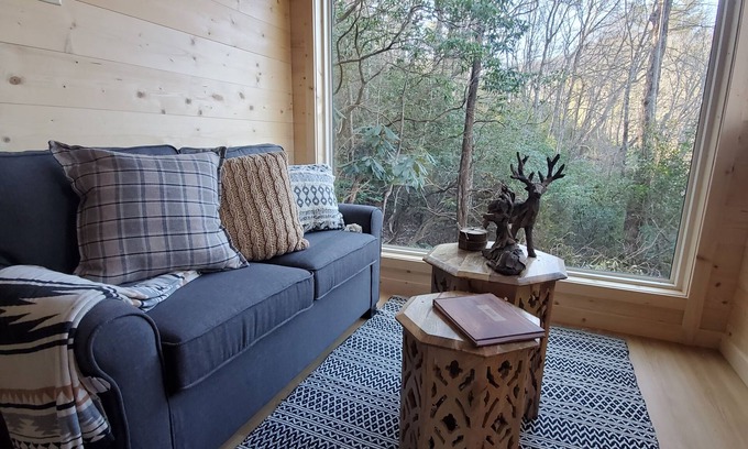 Hiawassee House | Tiny Nirvana - Your Idyllic Place