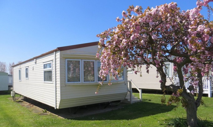 Hunstanton Cabin | Tiny's Place