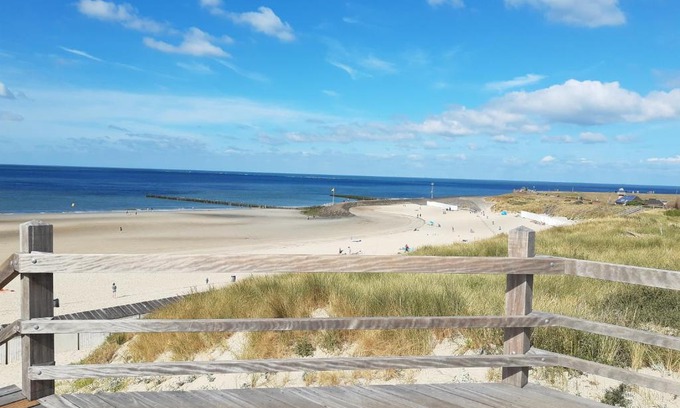 Westkapelle Apartment | TINY STUDIO BATAVIA adults only Bed by the Sea