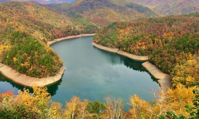Bryson City House | Tiny Tuck - Overlooking Fontana Lake and the Great Smoky Mountains National Park