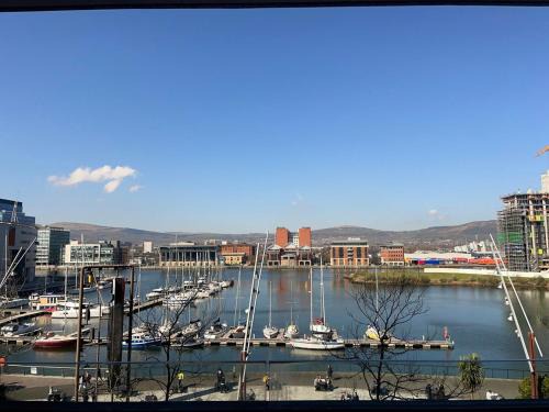 Titanic Quarter Apartment | Titanic Quarter, marina view modern 2 bedroom apartment