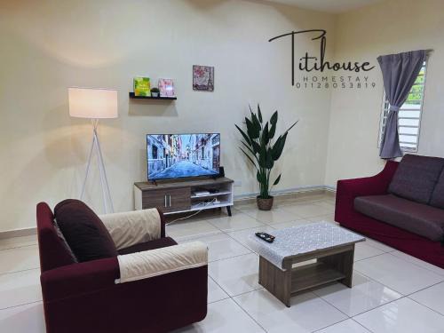 Central Seberang Perai House | Titihouse Spacious Semi-D for 10 pax near Iconcity Autocity