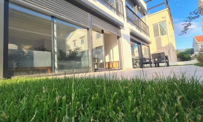 Tivat Apartment | Tivat Terrace Suits
