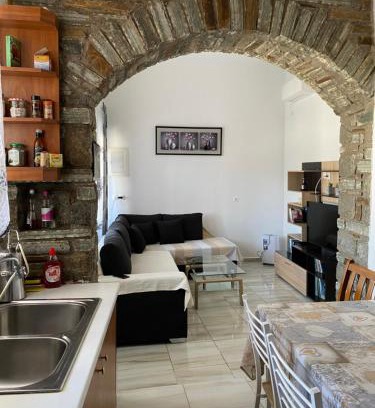 Serifos House | To Paradosiako