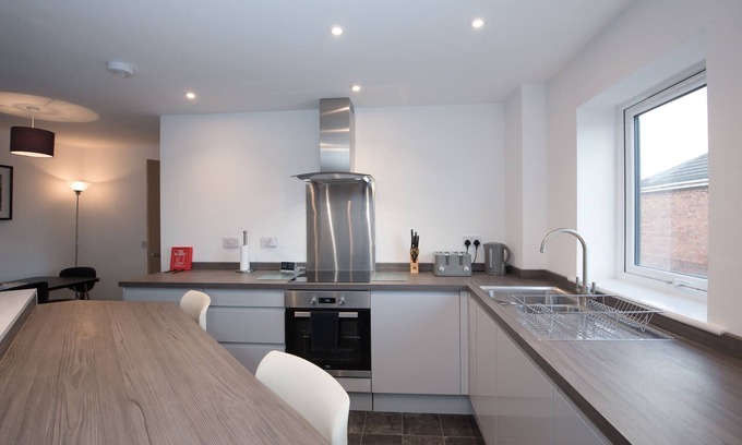 Durham Apartment | Toast Lettings | The Grange, 2 bed 2 bathroom apartment close to Durham City