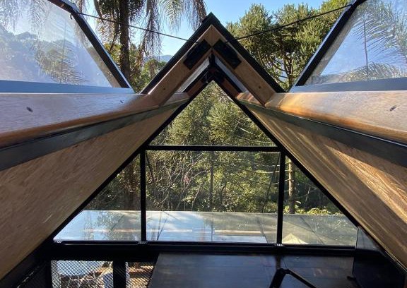 Campos do Jordao Ski Chalet | Toca do Pica-Pau - Tiny House em Campos com Lareira e privacidade!