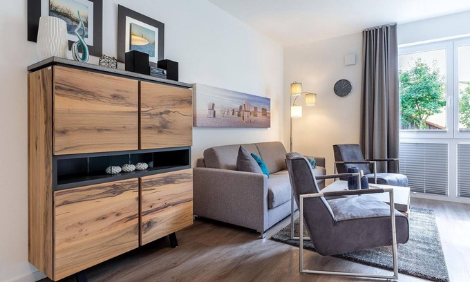 Boltenhagen Apartment | Tolles Ferienapartment Nahe der Ostsee mit Terrasse, Spielplatz und Saunabereich - Aparthotel